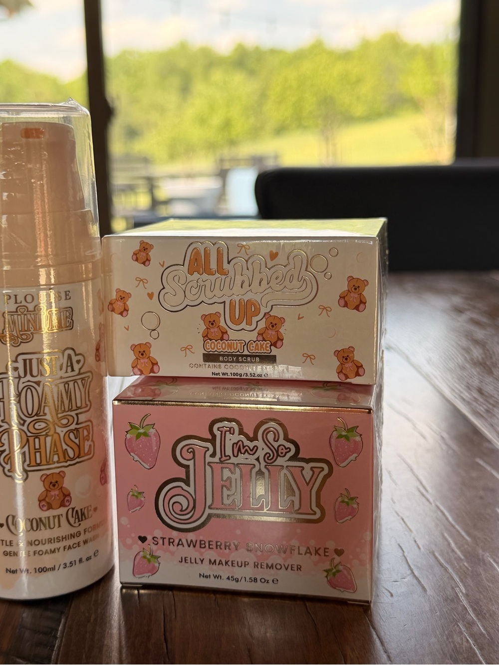 P Louise Skincare Bundle Coconut Cake Strawberry Mega Lot! Face Wash Lip Duo New - Picture 8 of 9